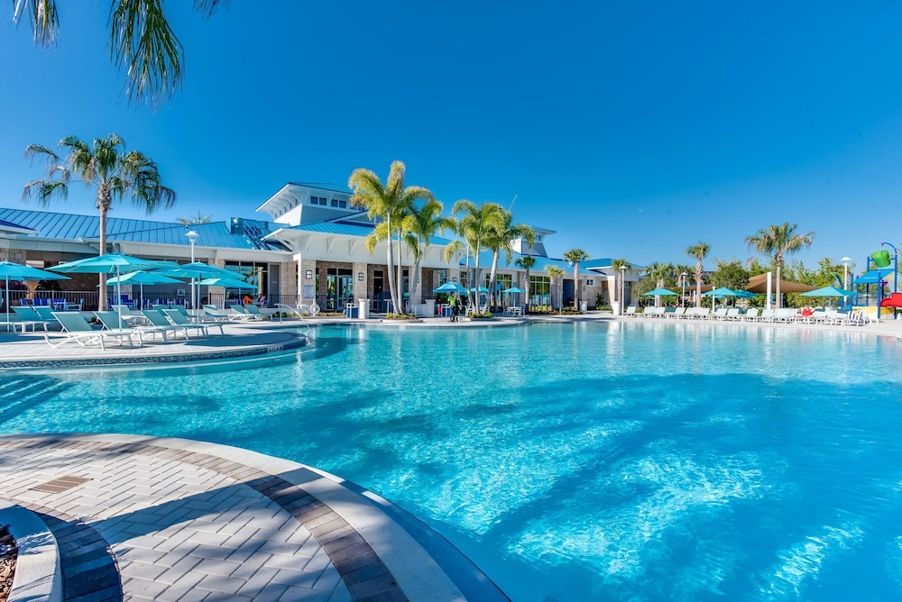Upstay Windsor Island Resort Home w Pool Spa BBQ - photo 38