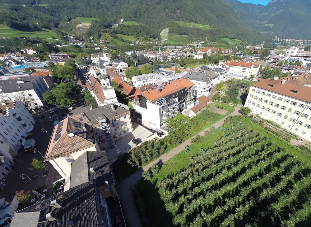 Hotel KRONE eat drink stay in Bressanone, Italy