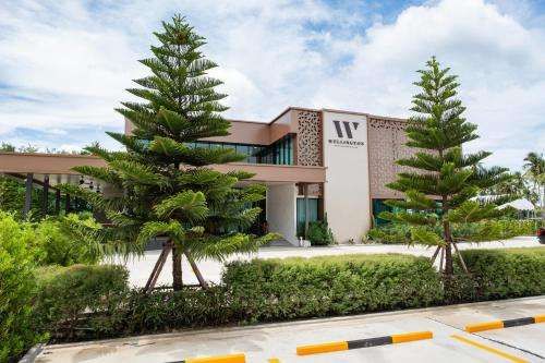 Wellington Hotel Prachuapkhirikhan — hotel in Nong Bua Lamphu