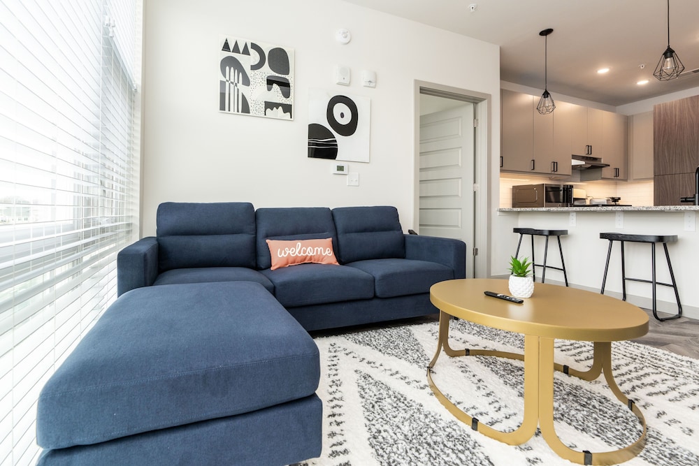 Yugo Guest Suites - photo 24