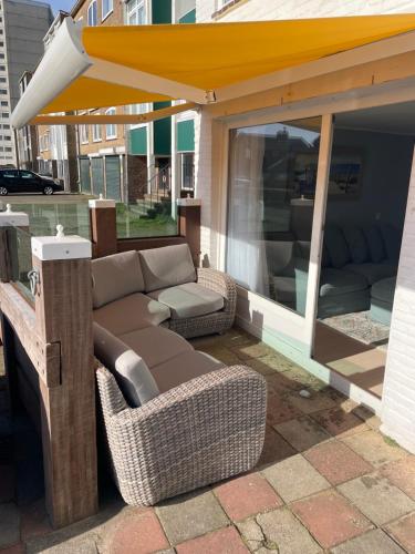 Strandzicht Zandvoort Boulevard Apartments — 4-Star Luxury Hotel in Zandvoort, Netherlands