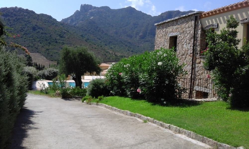 Hotel Cardedu in Cardedu, Italy