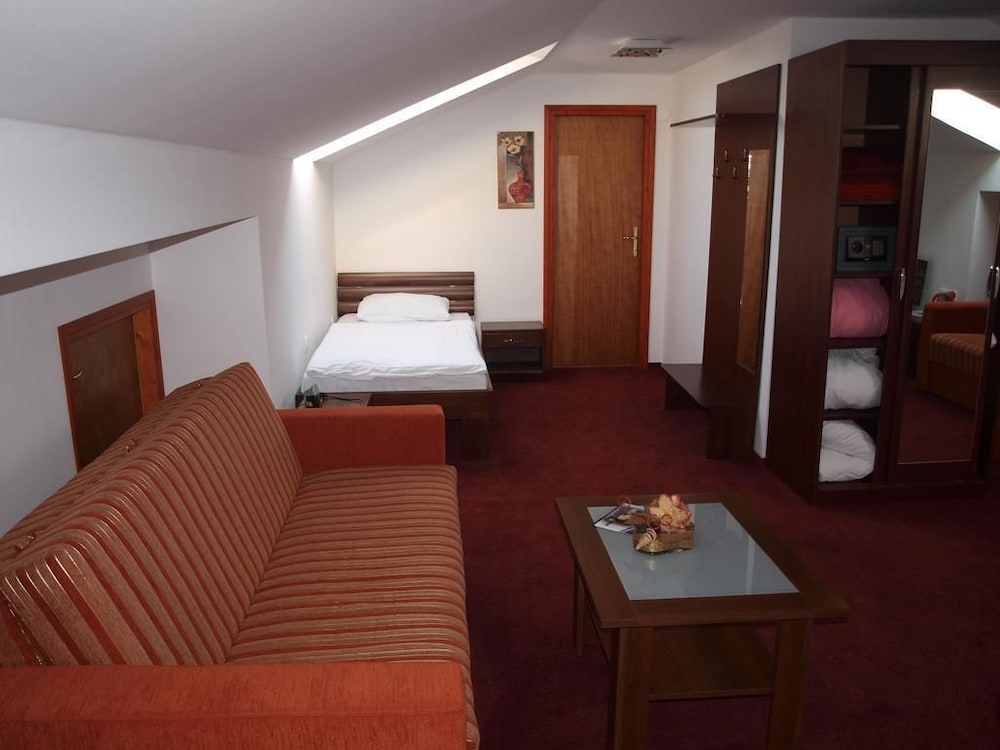 Hotel Orion - last minute hotel in Ivanec