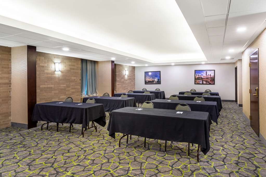 Best Western Plus Houston Energy Corridor - photo 34