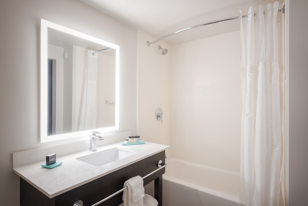 Hotel Interurban Seattle Airport SeaTac - photo 15