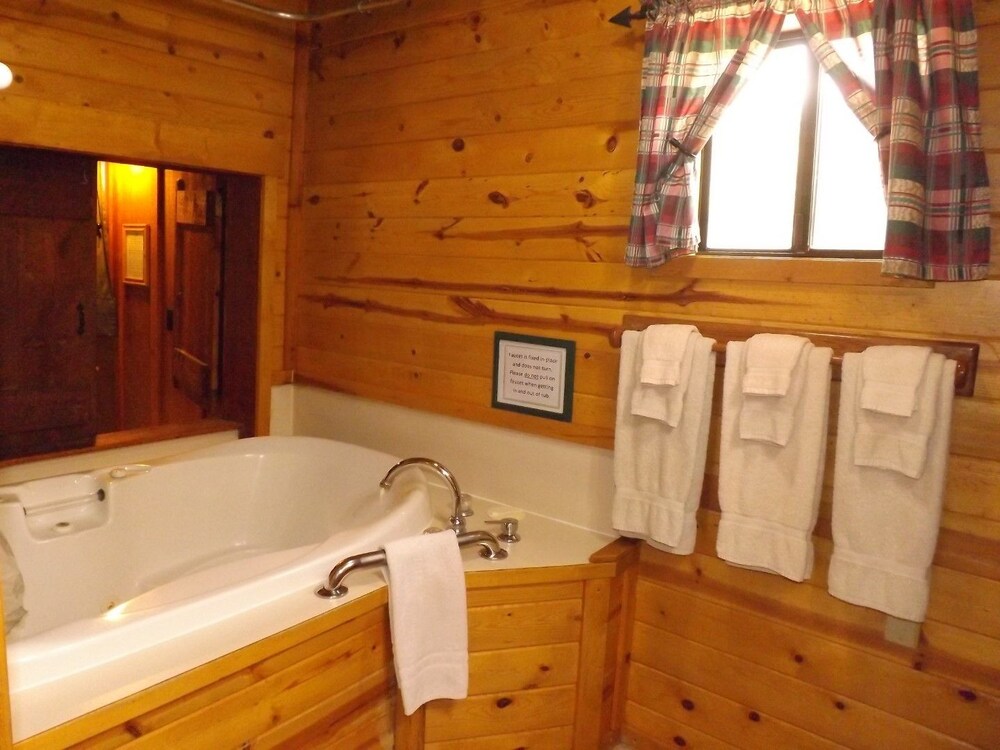 Arizona Mountain Inn and Cabins - photo 143
