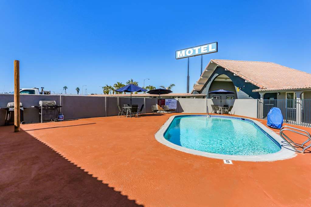 Americas Best Value Inn & Suites El Centro - photo 29