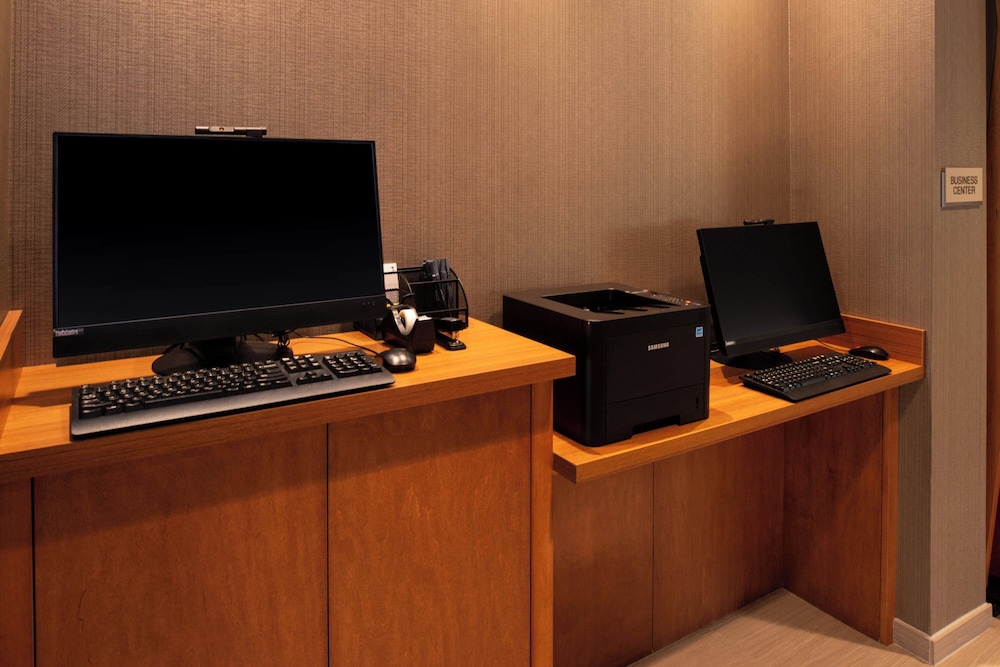 SpringHill Suites by Marriott Elizabethtown - photo 30