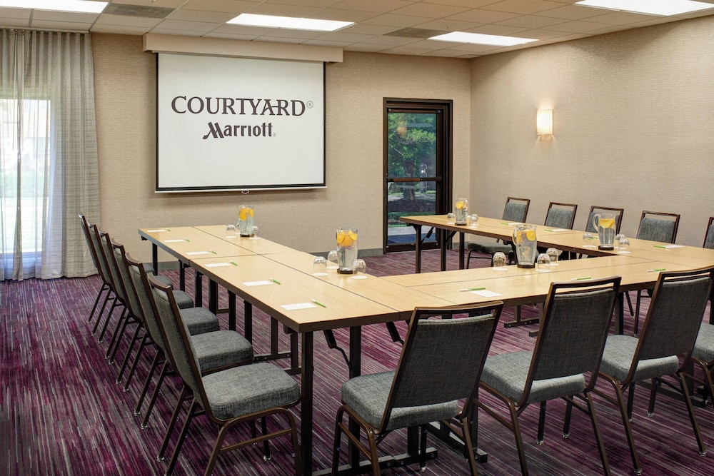 Courtyard by Marriott Louisville East - photo 32