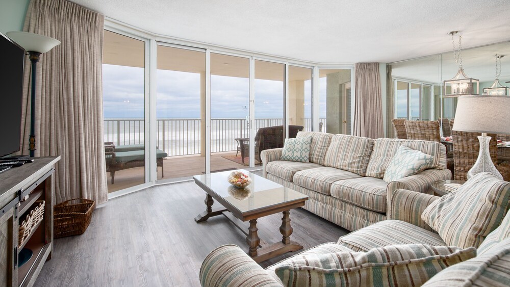 Long Beach 4 1007E 556192 by RedAwning - photo 46