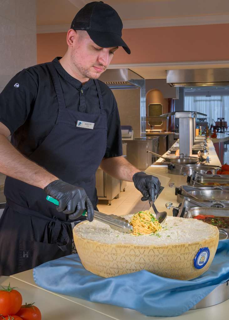 מזון ומשקאות