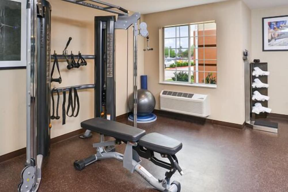 Candlewood Suites Beaumont by IHG - photo 17