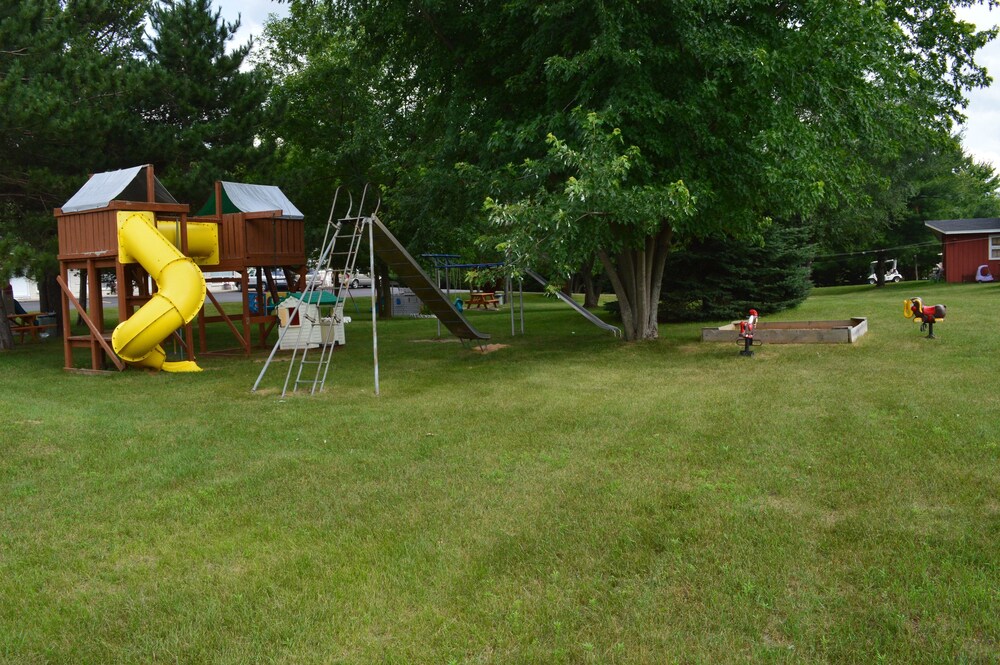 Summer Breeze Resort - photo 52