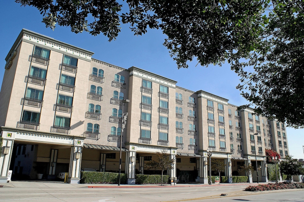 Courtyard by Marriott Pasadena Old Town - photo 74