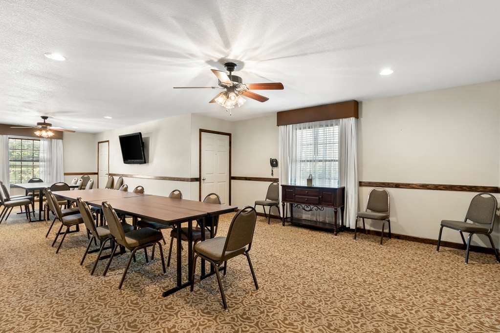 Best Western George West Executive Inn - photo 9