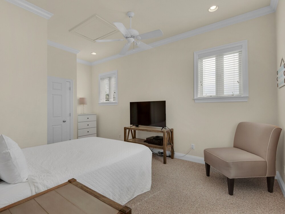Southern Nights At Destin Pointe Resort - photo 6