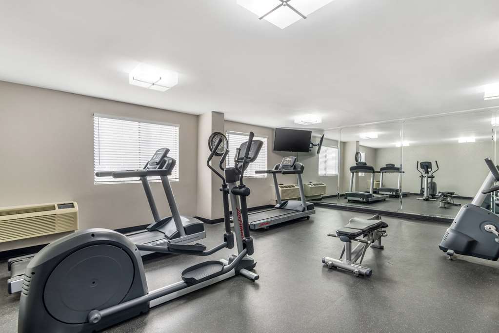 Country Inn & Suites by Radisson Atlanta Airport South GA - photo 35
