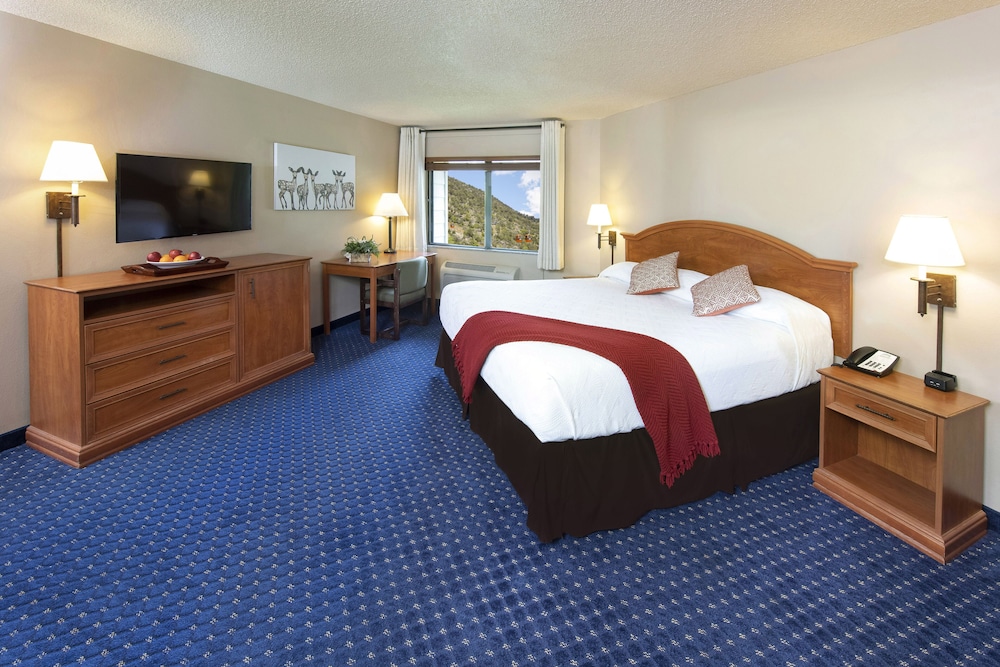 Hotel Glenwood Springs - photo 15