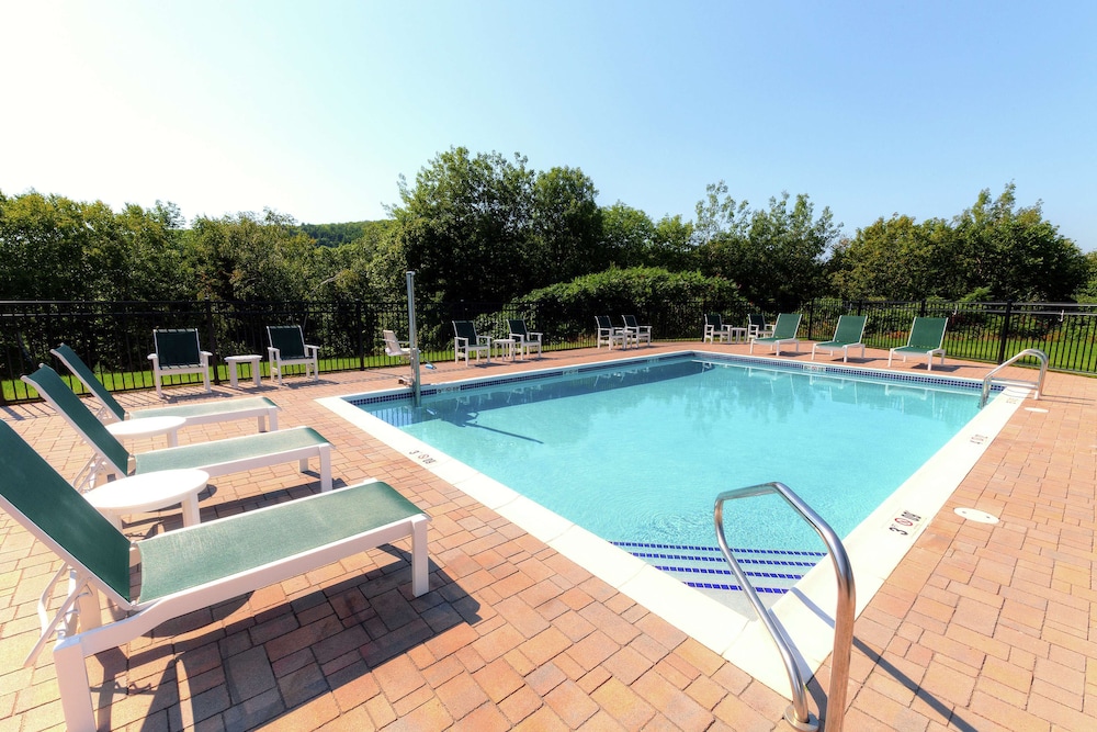 Hampton by Hilton Bar Harbor - photo 37