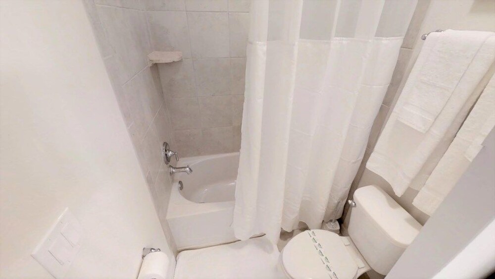 Aco234120 Windsor At Westside Resort 4 Bed 3 Baths Townhome - photo 24