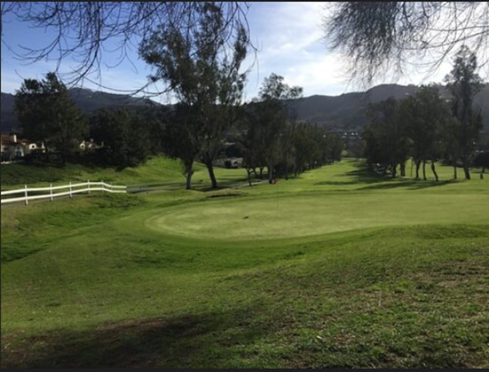 Tuscany Hills Retreat - photo 26