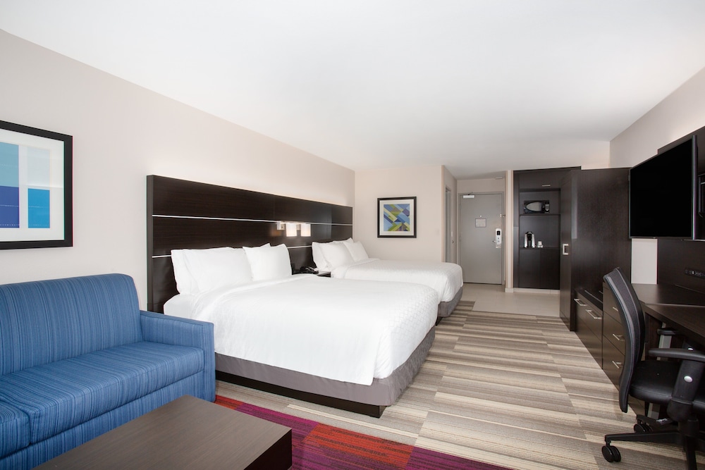 Holiday Inn Express & Suites Lincoln City an IHG Hotel - photo 4