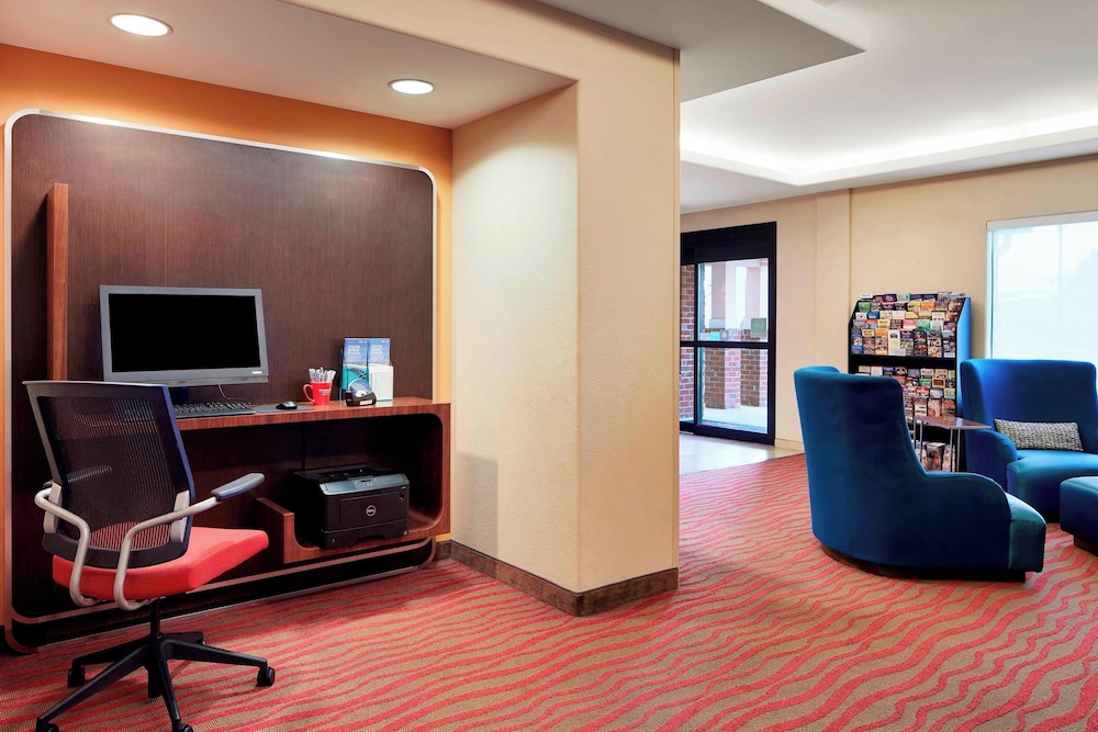 TownePlace Suites Harrisburg Hershey - photo 30