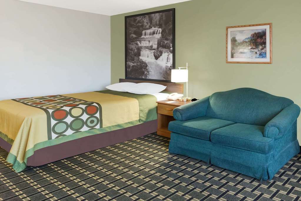 AmericInn by Wyndham Columbus Wisconsin - photo 29