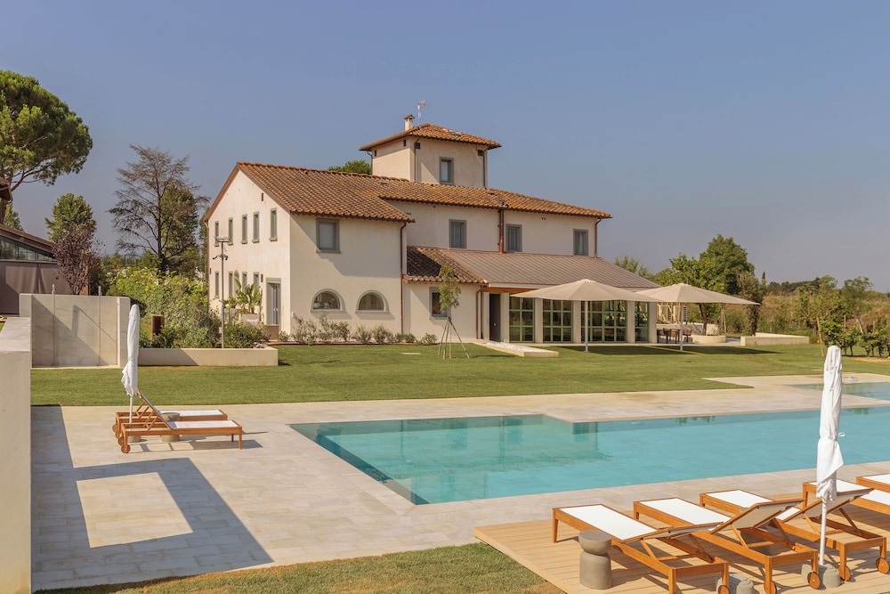 Tenuta Asmara Luxury Resort — hotel in San Miniato