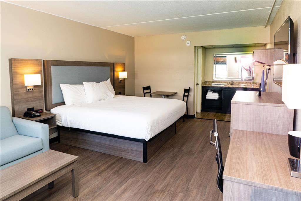 Baymont by Wyndham Corpus Christi Airport - photo 24