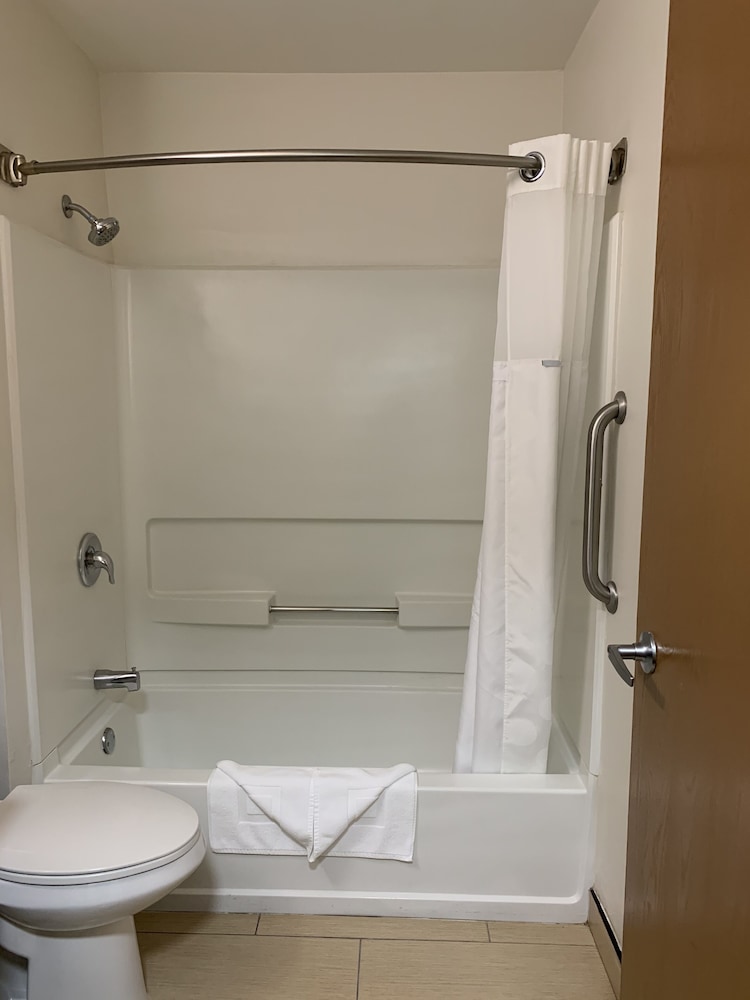 Ramada by Wyndham Santa Fe - photo 28