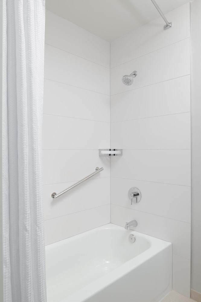 Hilton Boca Raton Suites - photo 23