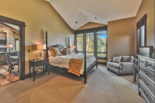 Larkspur - photo 16