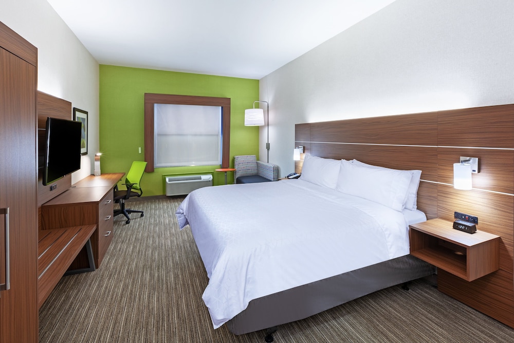 Holiday Inn Express and Suites Longview South I20 by IHG - photo 4