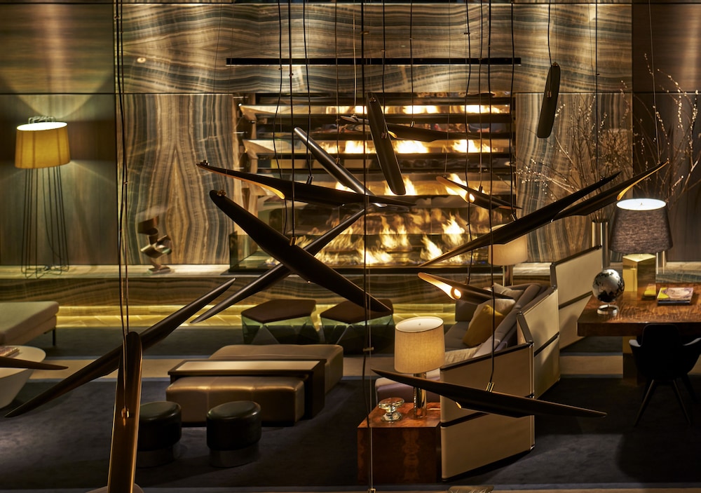 Paramount Times Square - photo 2