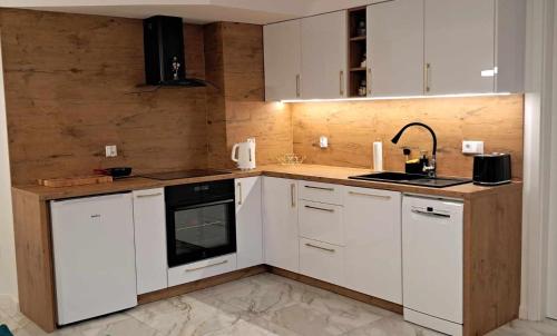Apartament Pszczółka — 4-Star Luxury Hotel in Augustow, Poland