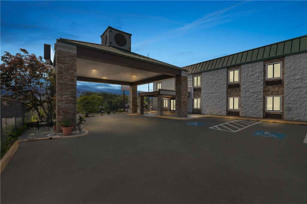 Quality Inn Hixson Chattanooga - photo 29