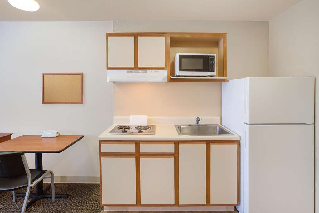 WoodSpring Suites Jacksonville Beach Blvd - photo 13