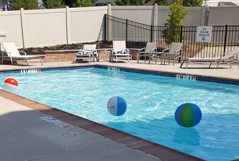 Holiday Inn Express Bordentown Trenton South by IHG - photo 15