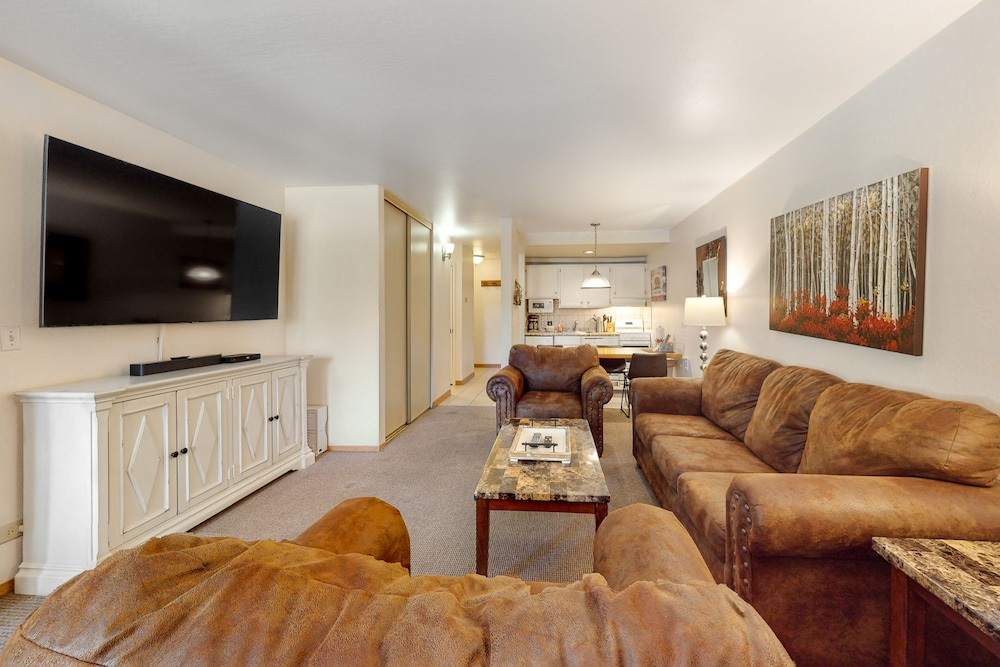 619 Lakefront - photo 37