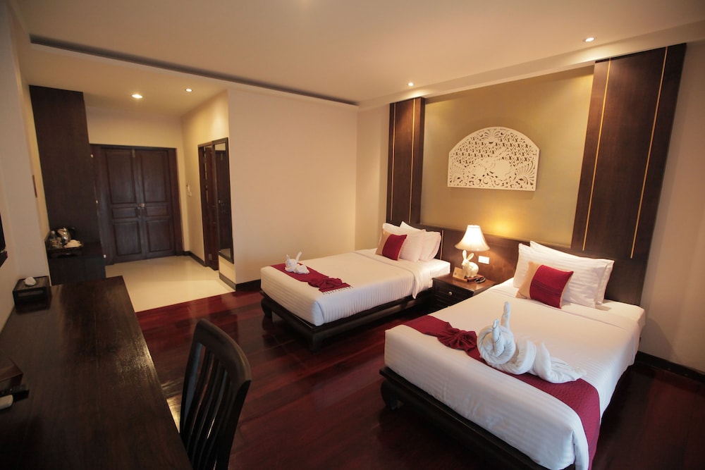 Wiang Kaew Hotel — Phu Phiang — photo 3