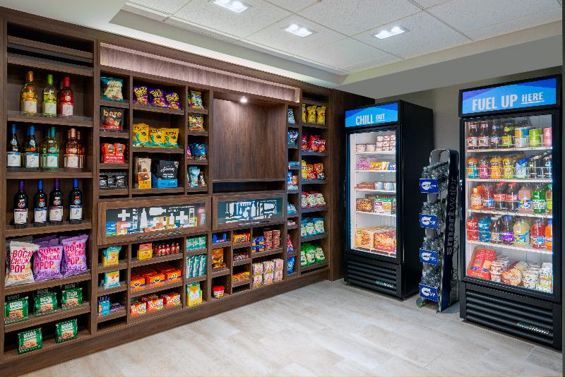 Hampton Inn & Suites Cleveland Beachwood - photo 25