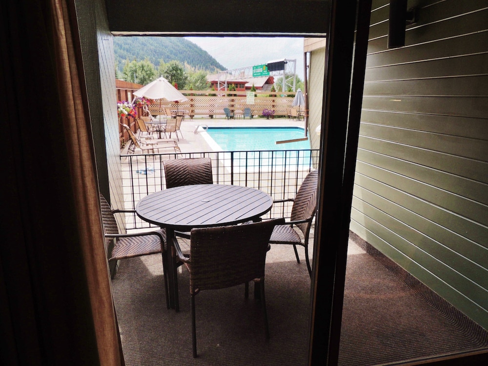 Pony Express Motel - photo 8