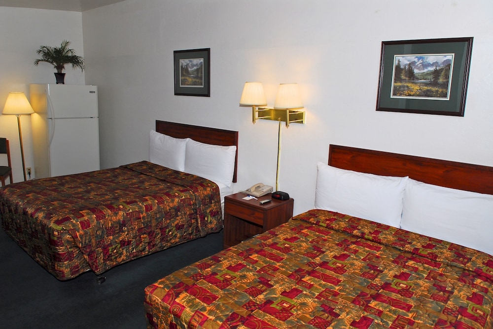 Stone Inn U of A - photo 7
