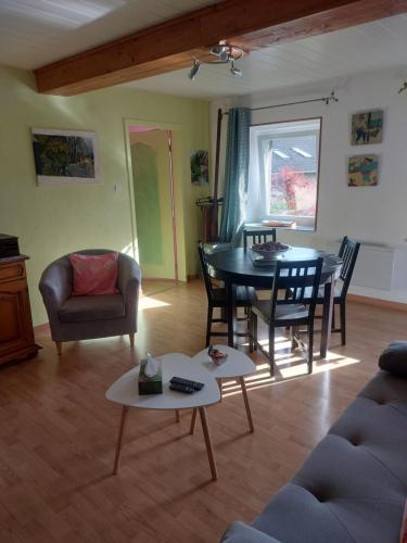 Chez Nadine in Unknown City, France