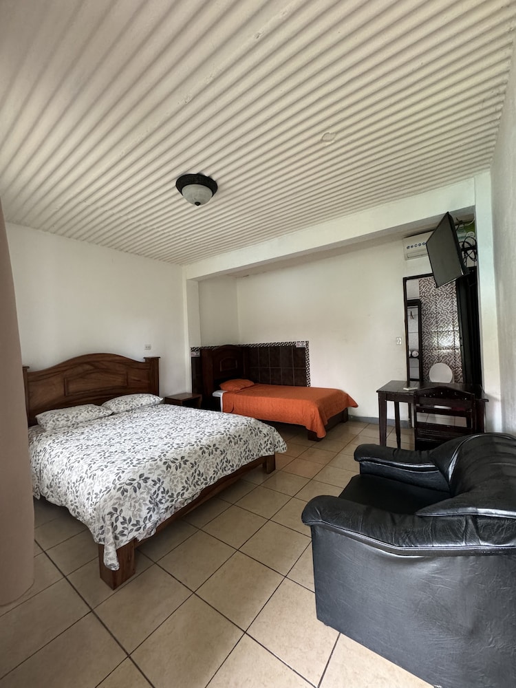 Hotel Tabacones in Guacimo, Costa Rica