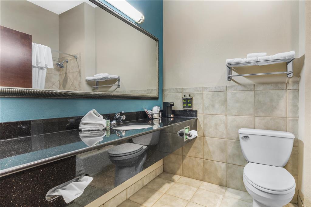 Best Western Mineola Inn - photo 13