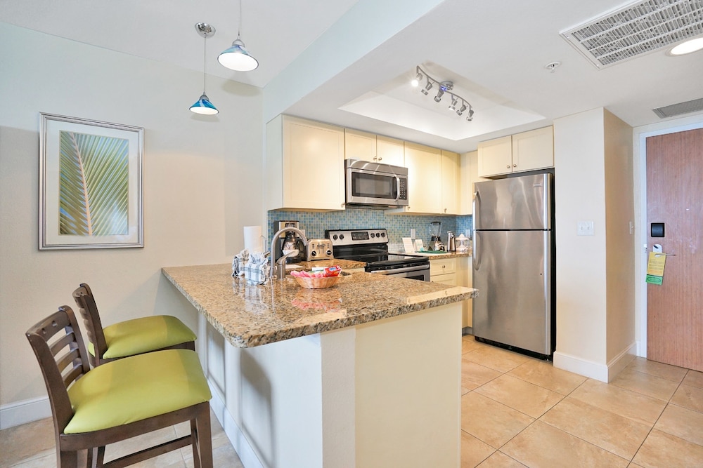 Hollywood Beach Tower - photo 17