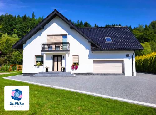 ZuMiLu House — 4-Star Luxury Hotel in Zagorz, Poland