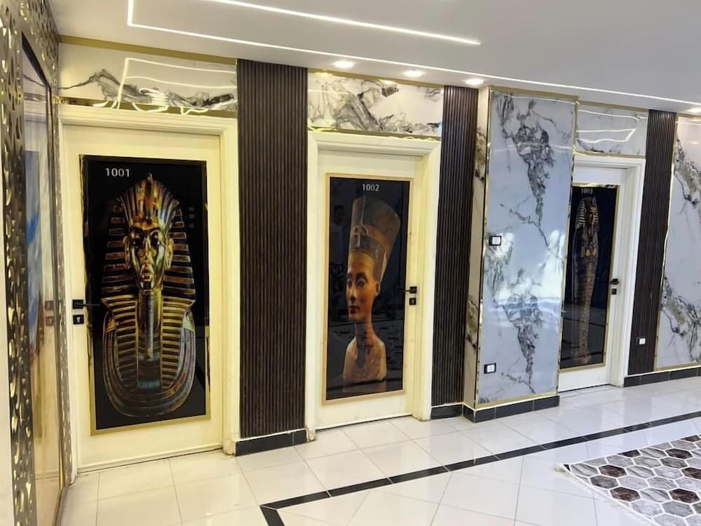Miracle Pyramids View Hotel - last minute hotel in Giza